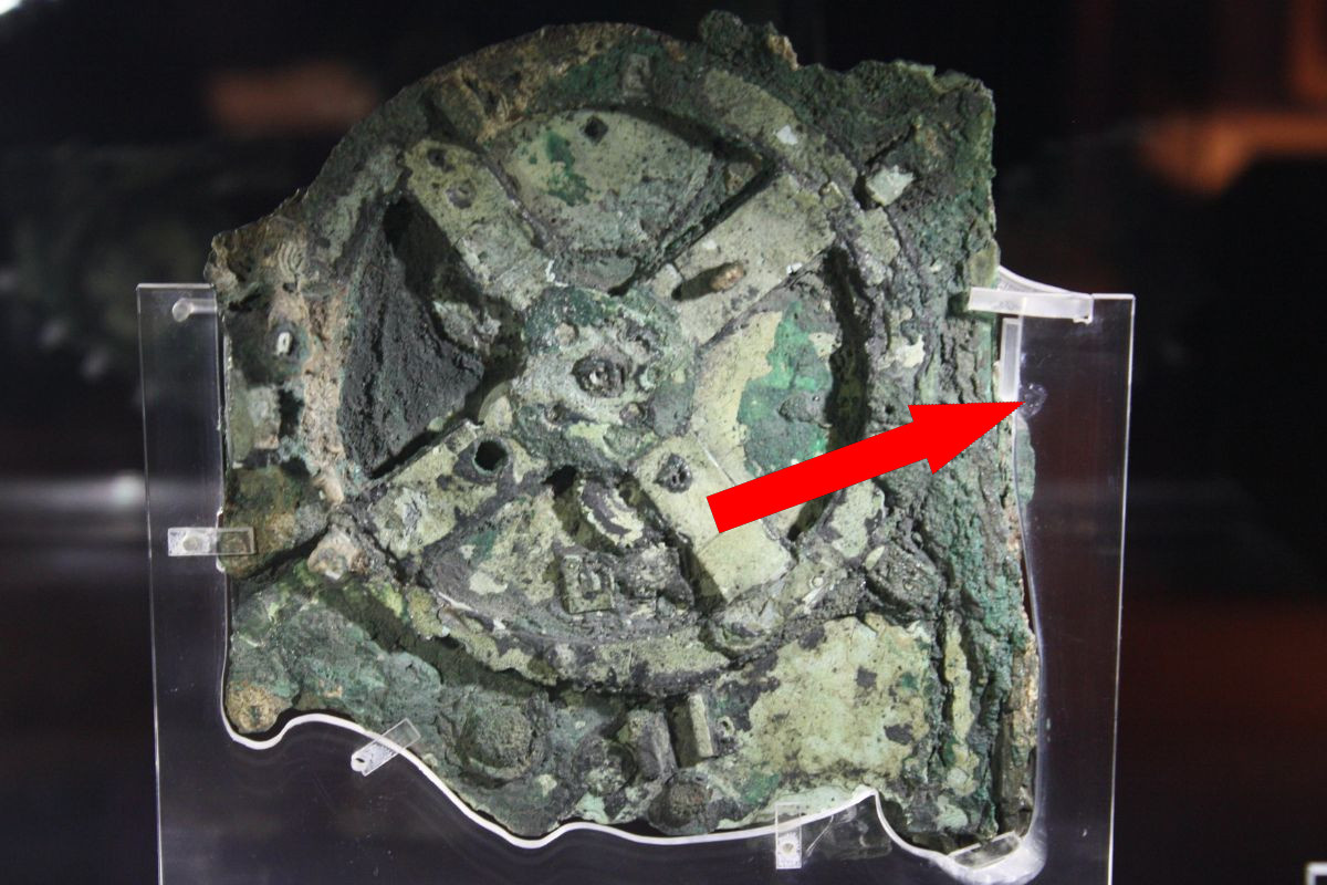    Тайна древнегреческого компьютера Антикитерский механизм раскрыта