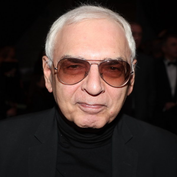     Карен Шахназаров заявил, что евразийскому «Оскару» будет сложно конкурировать с американским