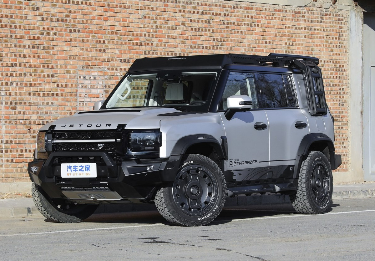 Jetour T2 в особом варианте исполнения Silver Dragon Wing