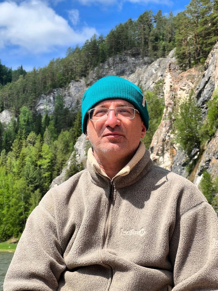 Адмирал бдит.