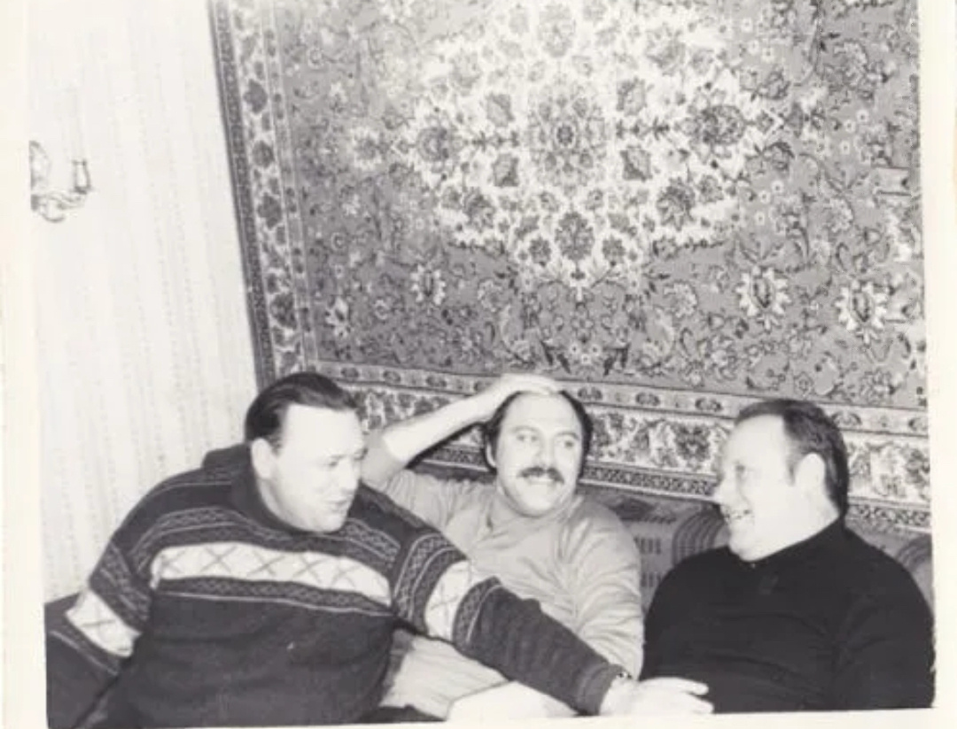 Слева направо: Ермаков, я и Монеткин.