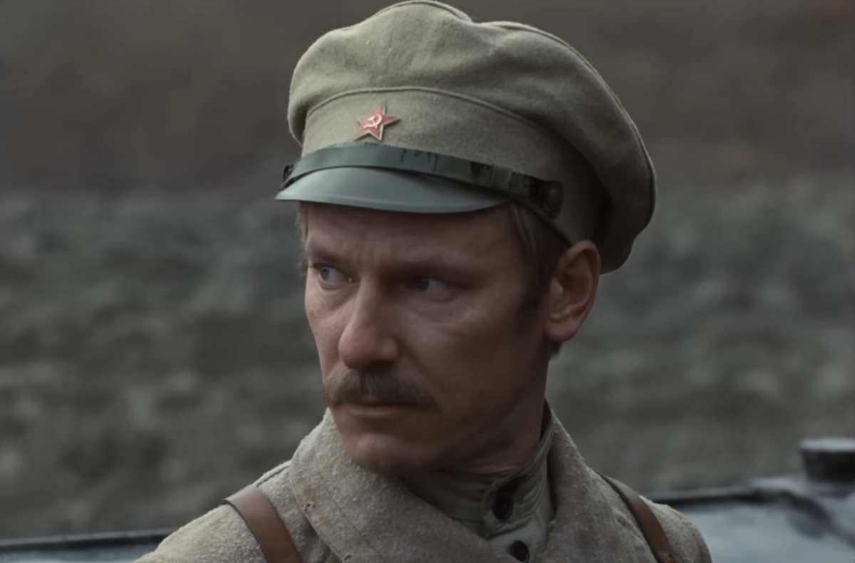 Кадр из фильма «Свой среди чужих, чужой среди своих», производство киностудии «Мосфильм», Первое творческое объединение, режиссёр Никита Михалков, 1974 г.