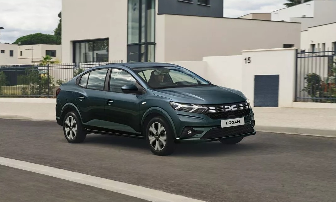 Седан Dacia Logan ближайший "родственник" Lada Iskra. Фото сайта dacia.ro