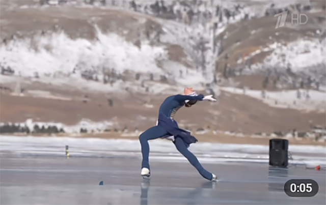 Тверская фигуристка показала блестящий результат на льду озера Байкал