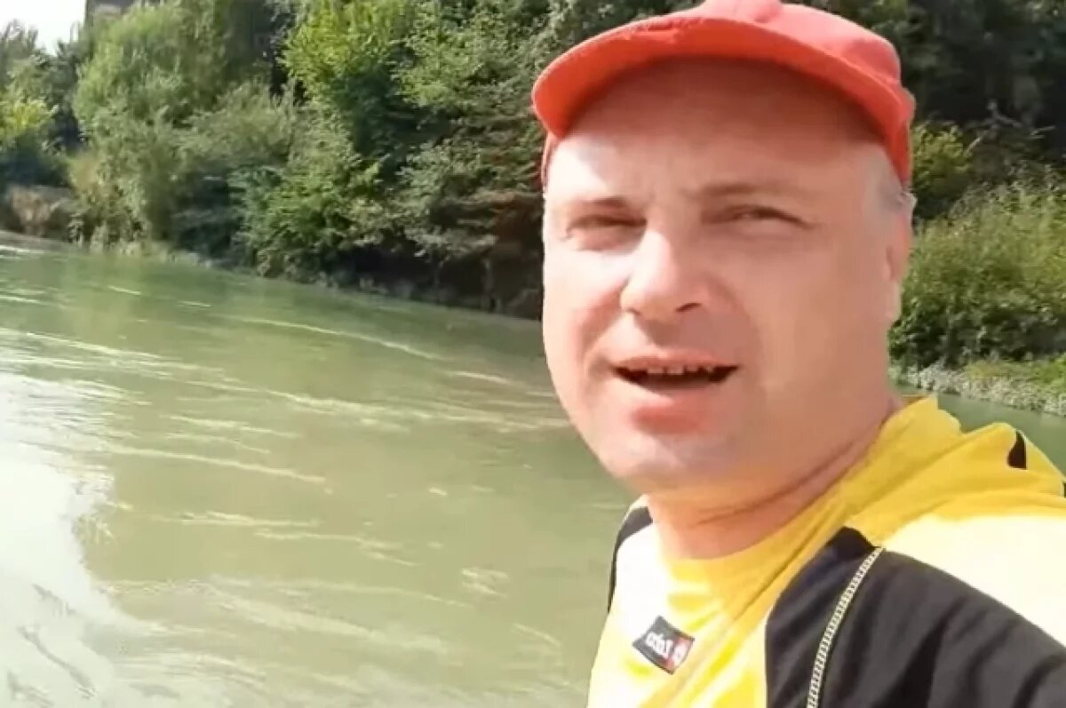    Российского тревел-блогера задержали в Танзании за плохой отзыв об отеле