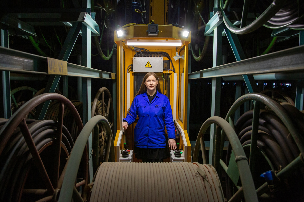 Кладовщик Ирина Громова