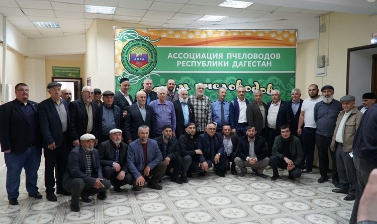    На Форуме пчеловодов Дагестана в Махачкале обсудили важные аспекты развития отрасли