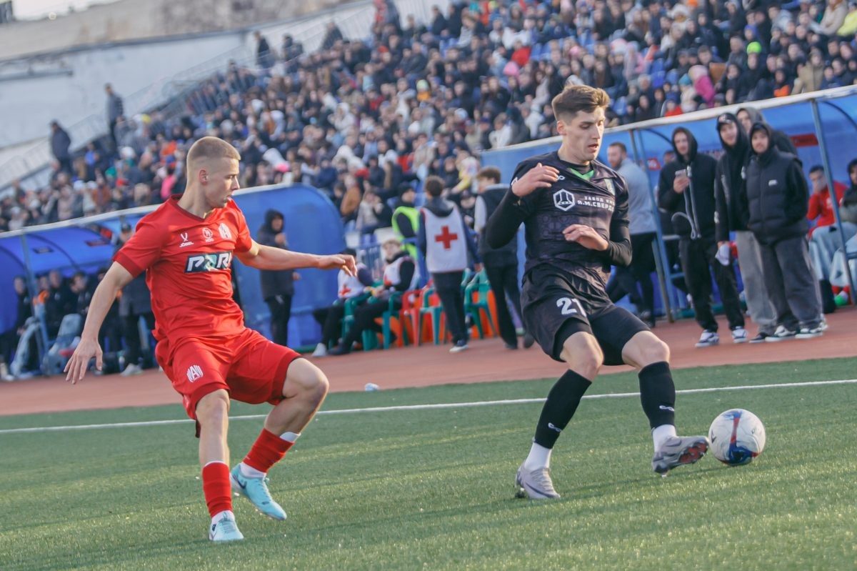    В Дзержинске прошел первый в истории города футбольный «Медиаматч в столице химии»