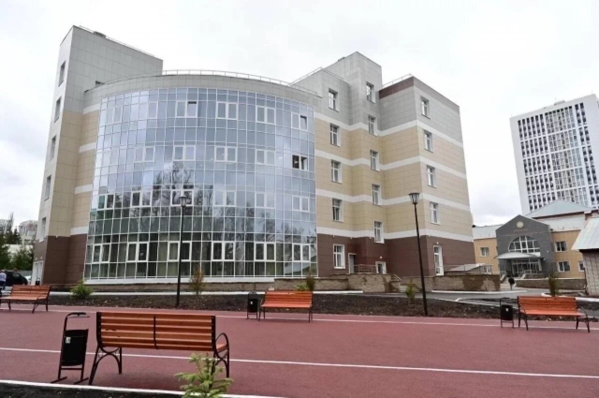    В Уфе открыли новый корпус геронтологического центра «Именлек»