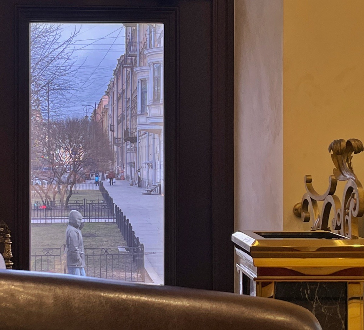 Вид из стоматологии