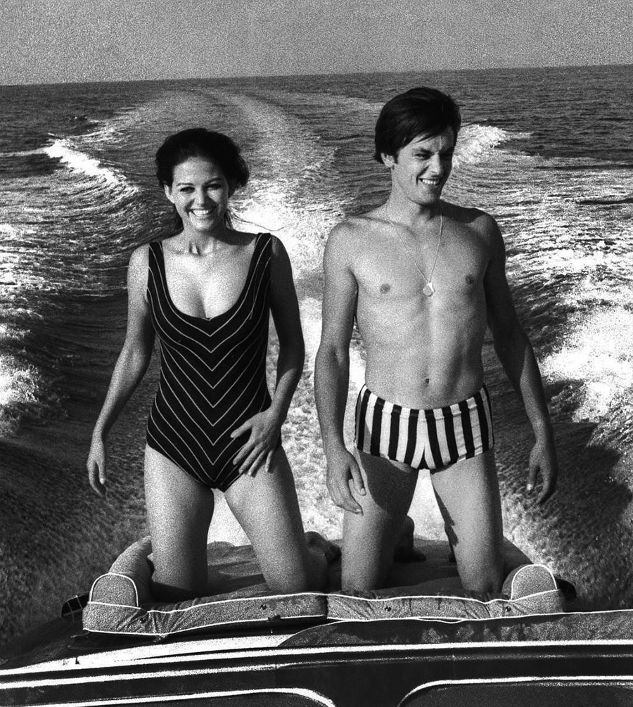 Ален Делон и Клаудия Кардинале на отдыхе в Италии,1960 год