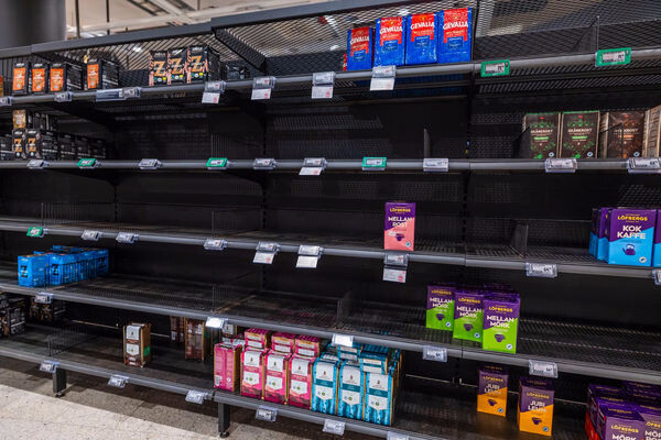    Шведы бросились скупать кофе