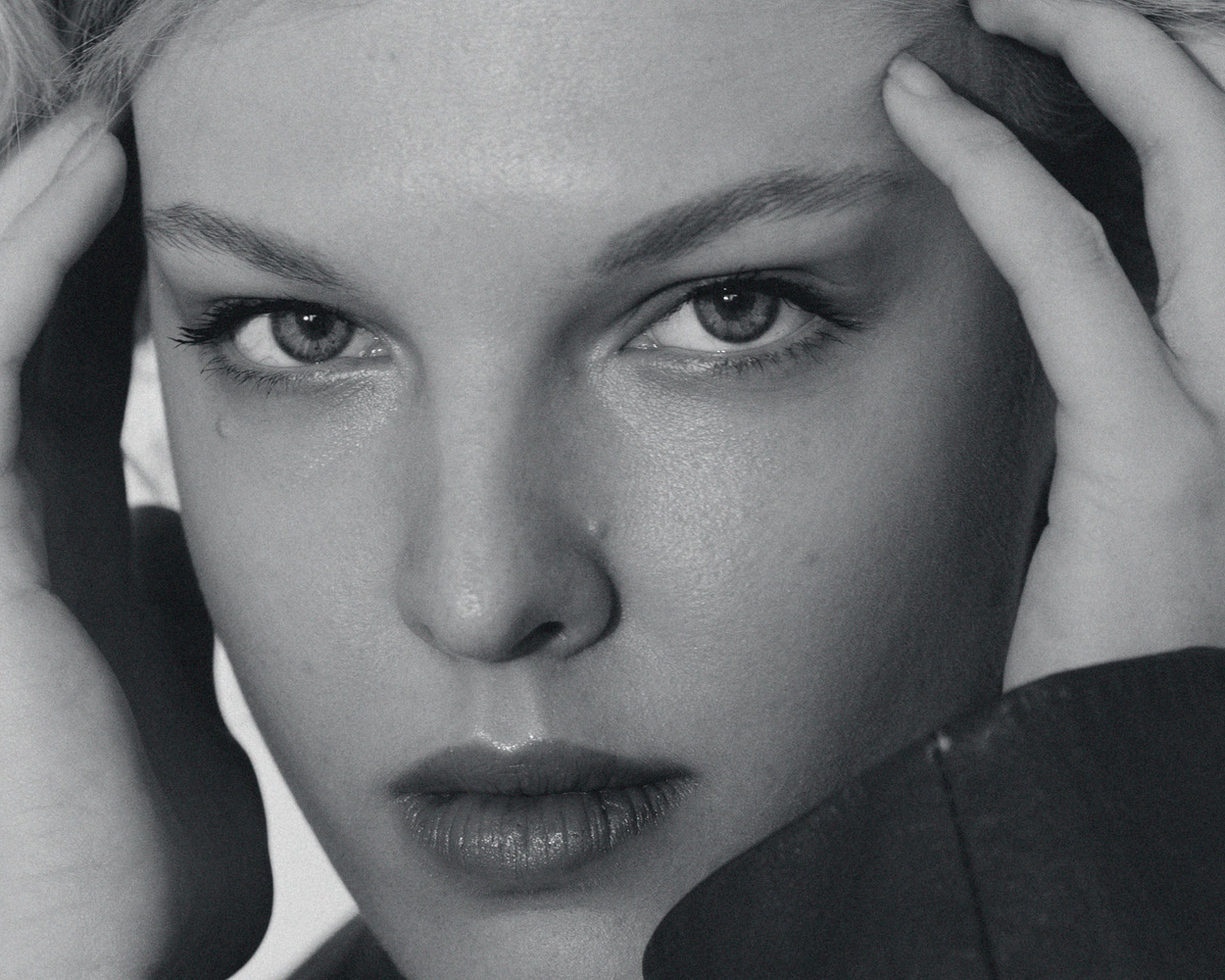    Стася Толстая