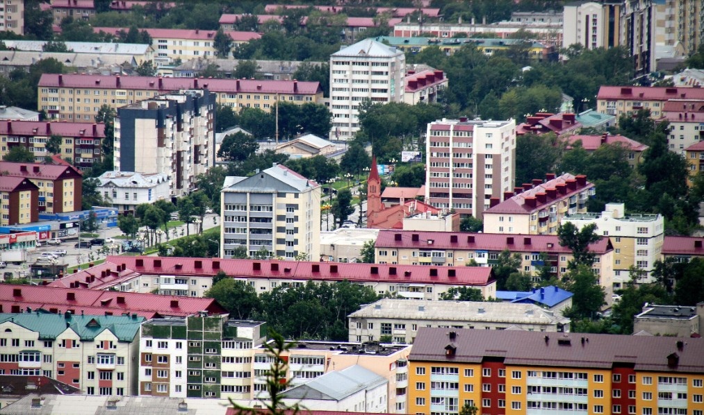 Областной центр Южно-Сахалинск