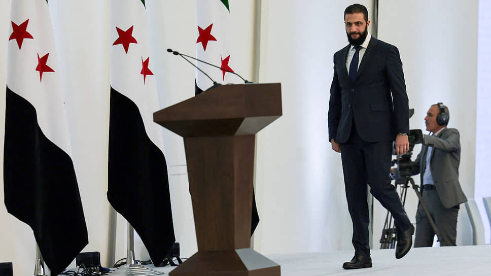 Временный президент Сирии Ахмед аш-Шараа.📷Фото: Khalil Ashawi / File Photo / Reuters