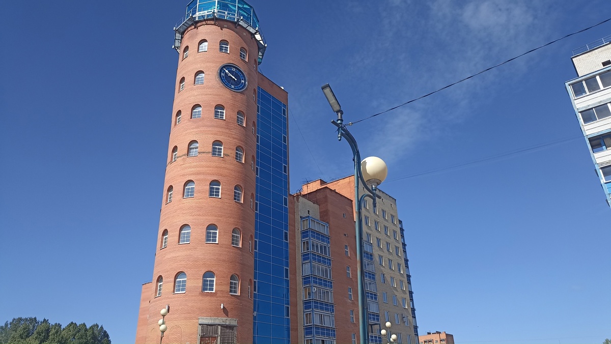 Башня с часами