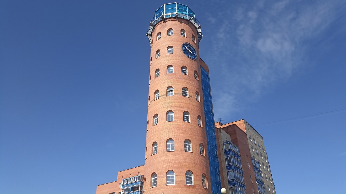 Башня с часами