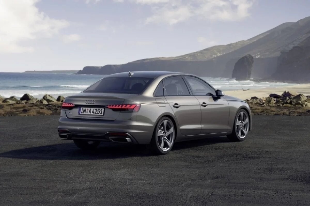    Audi приостанавливает поставки автомобилей в США из-за пошлин Трампа