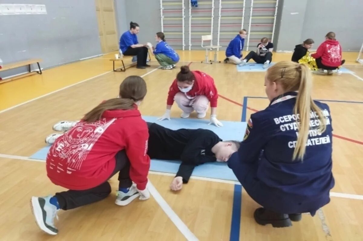    15 тысяч волгоградцев научились спасать жизни