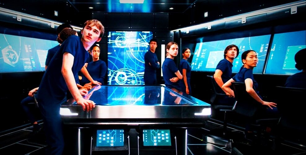 Кадр из фильма «Поколение Вояджер» (2021)