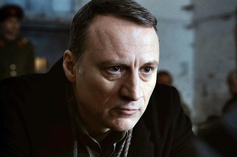 Листайте кадры.