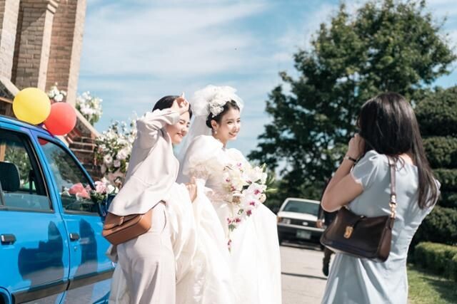    Кадр из «Когда жизнь преподносит мандарины» от Netflix