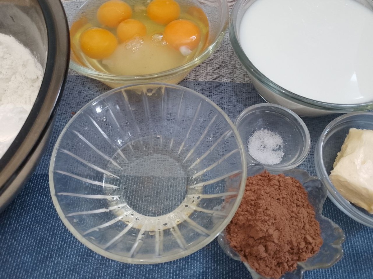 Ингредиенты для приготовления блинчиков с начинкой