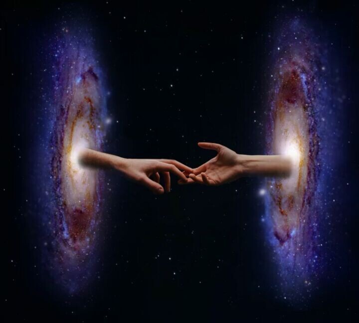 Я в этом мире, ты в другом.