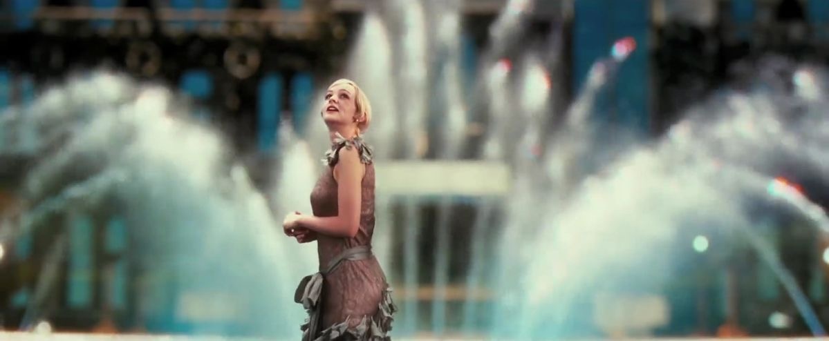 Только «удобная» Дейзи нужна и важна Гэтсби. Лишь та, что соответствует его фантазиям 