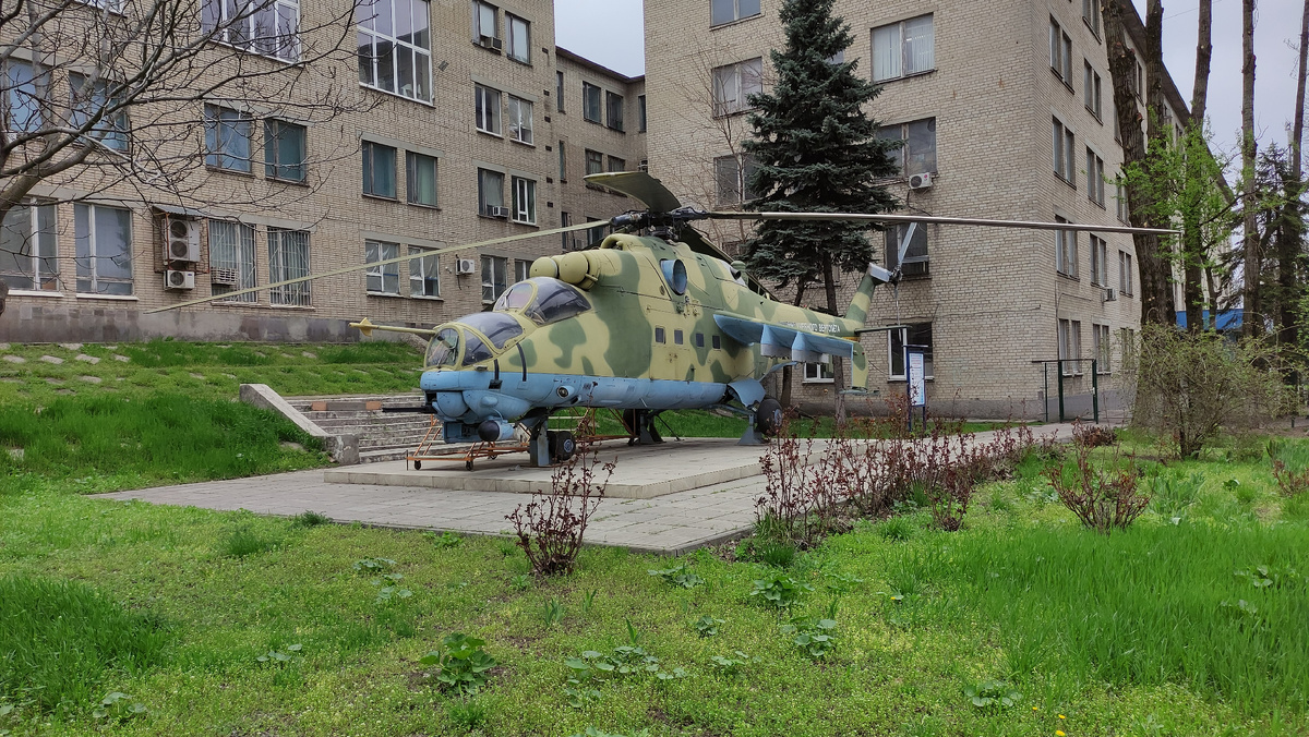 Вид на вертолёт Ми-24В