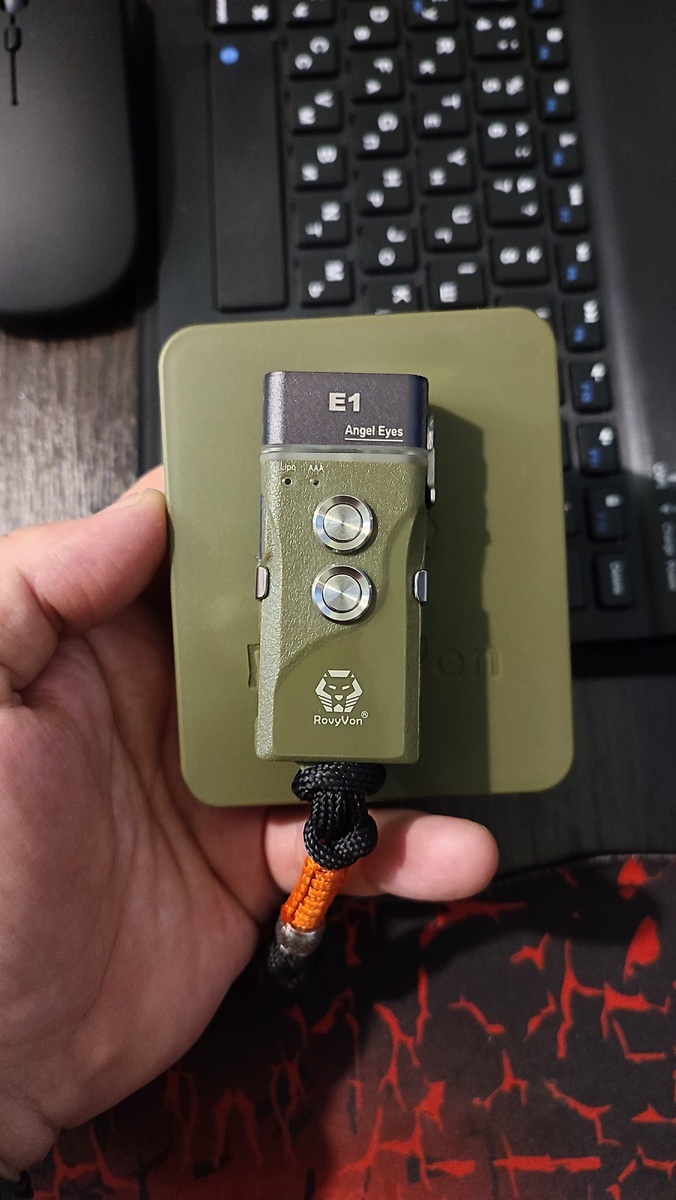 И на подарок не стыдно)))