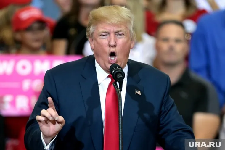 Новые тарифы Трампа привели к обвалу мировых цен на нефть
Фото: Gage Skidmore/https://flickr.com/photos/gageskidmore