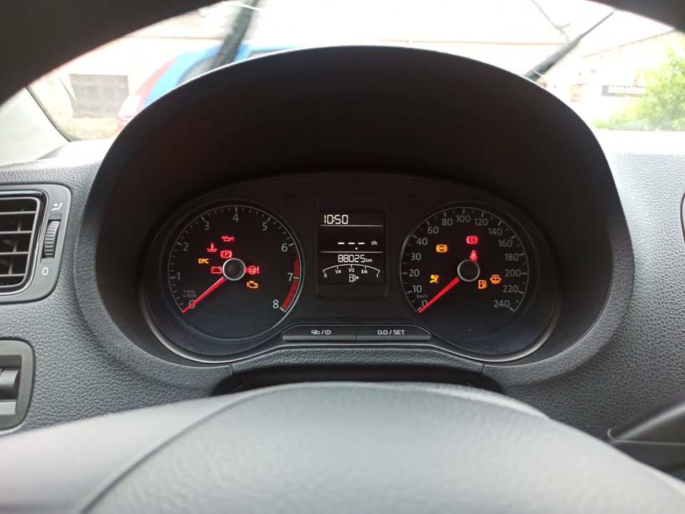 Приборная панель Volkswagen Polo sedan