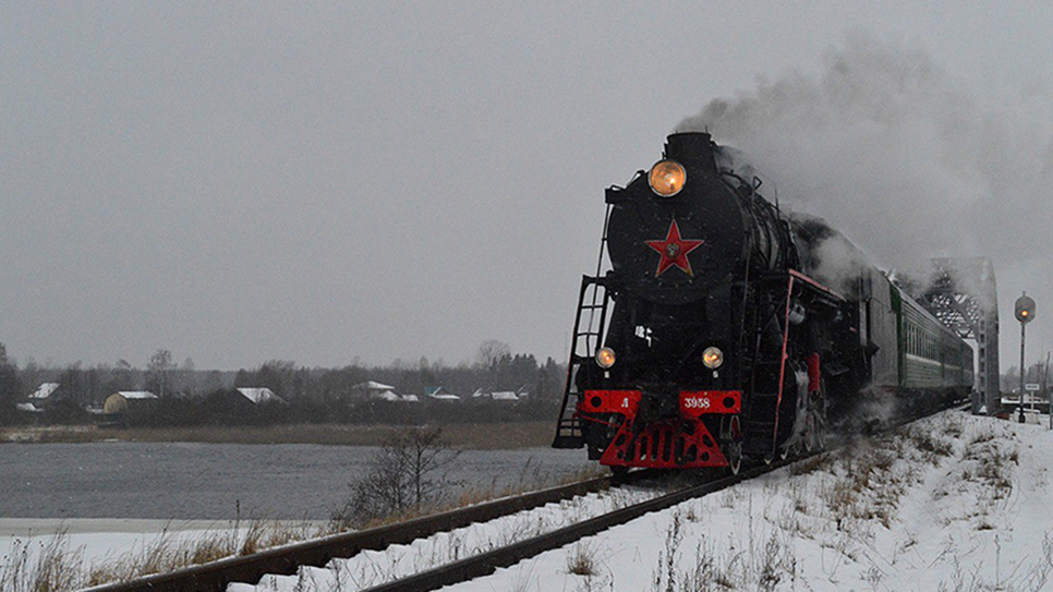 Фотография ретро-поезда из буклета РЖД. 