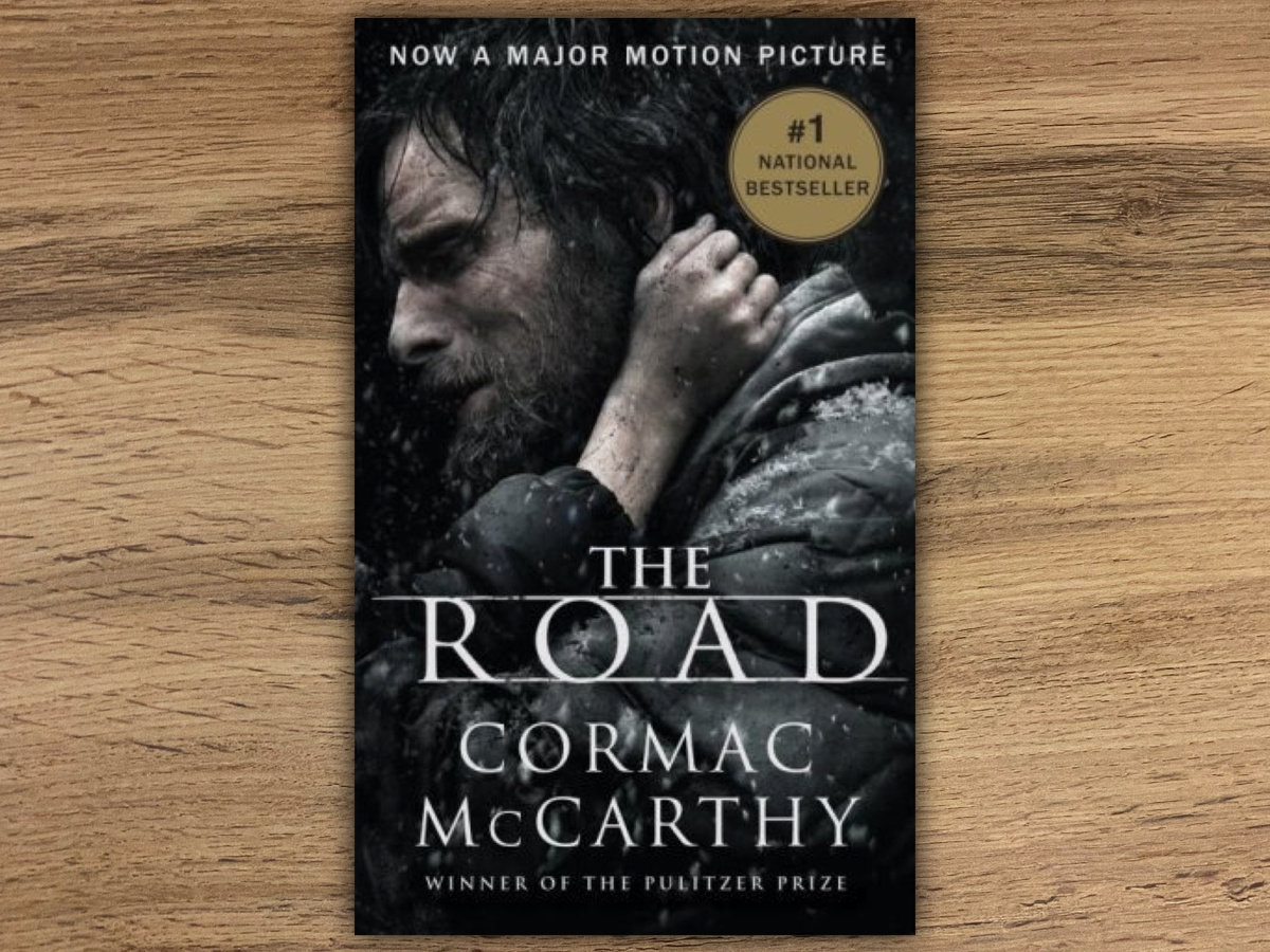 Почти все варианты обложек, которые я нашла, — кинообложки.