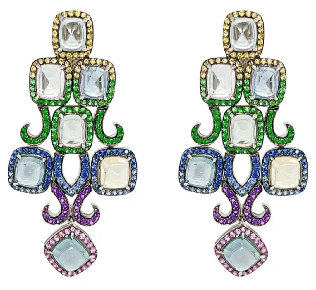 Серьги из белого золота с сапфирами. Ювелирный бренд Захира Файн