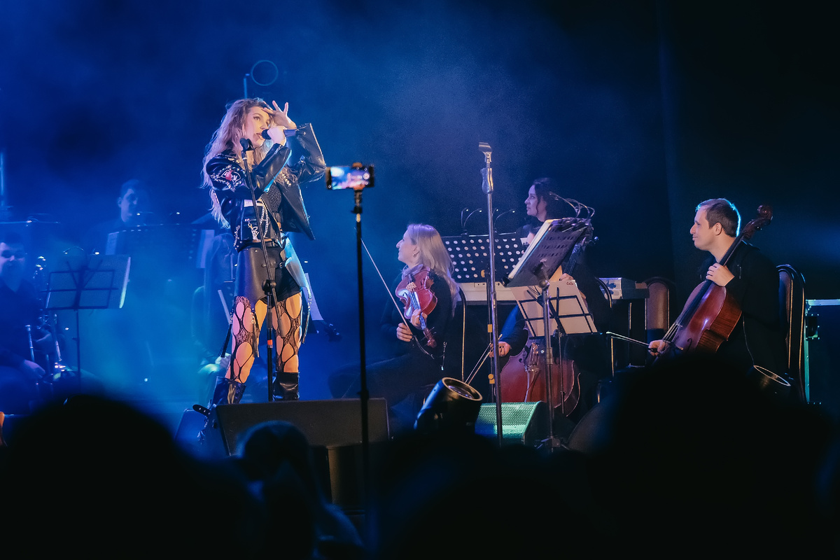 Певица Akvatoriya