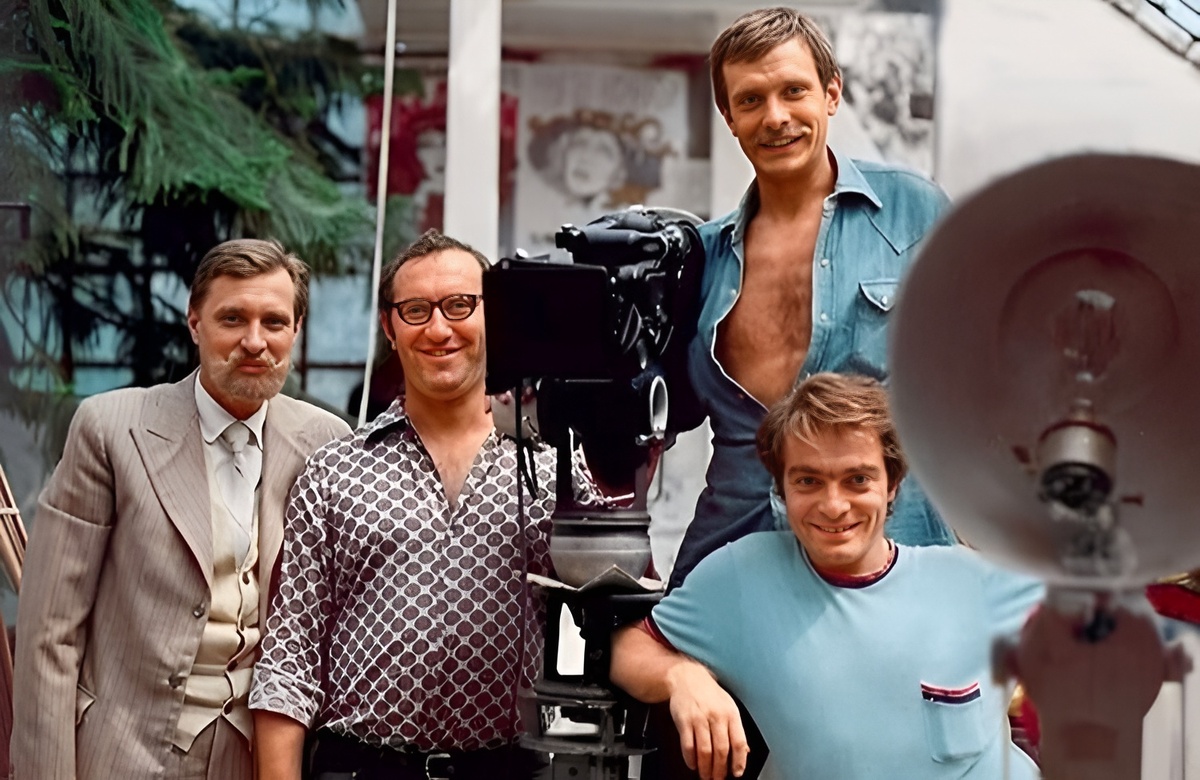 Съёмочная группа фильма «Раба любви», 1975 г.