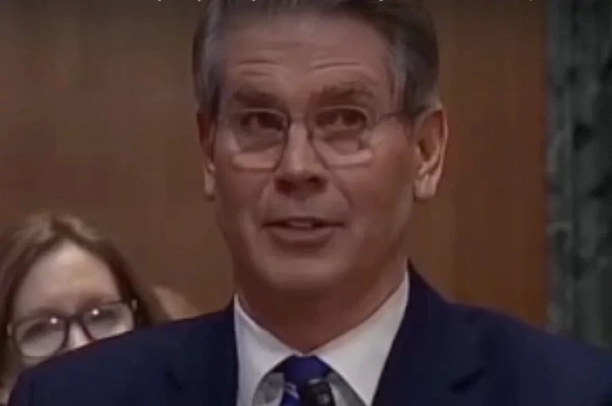    Дубинский: министр финансов США Бессент подал сигнал бюрократам из Киева