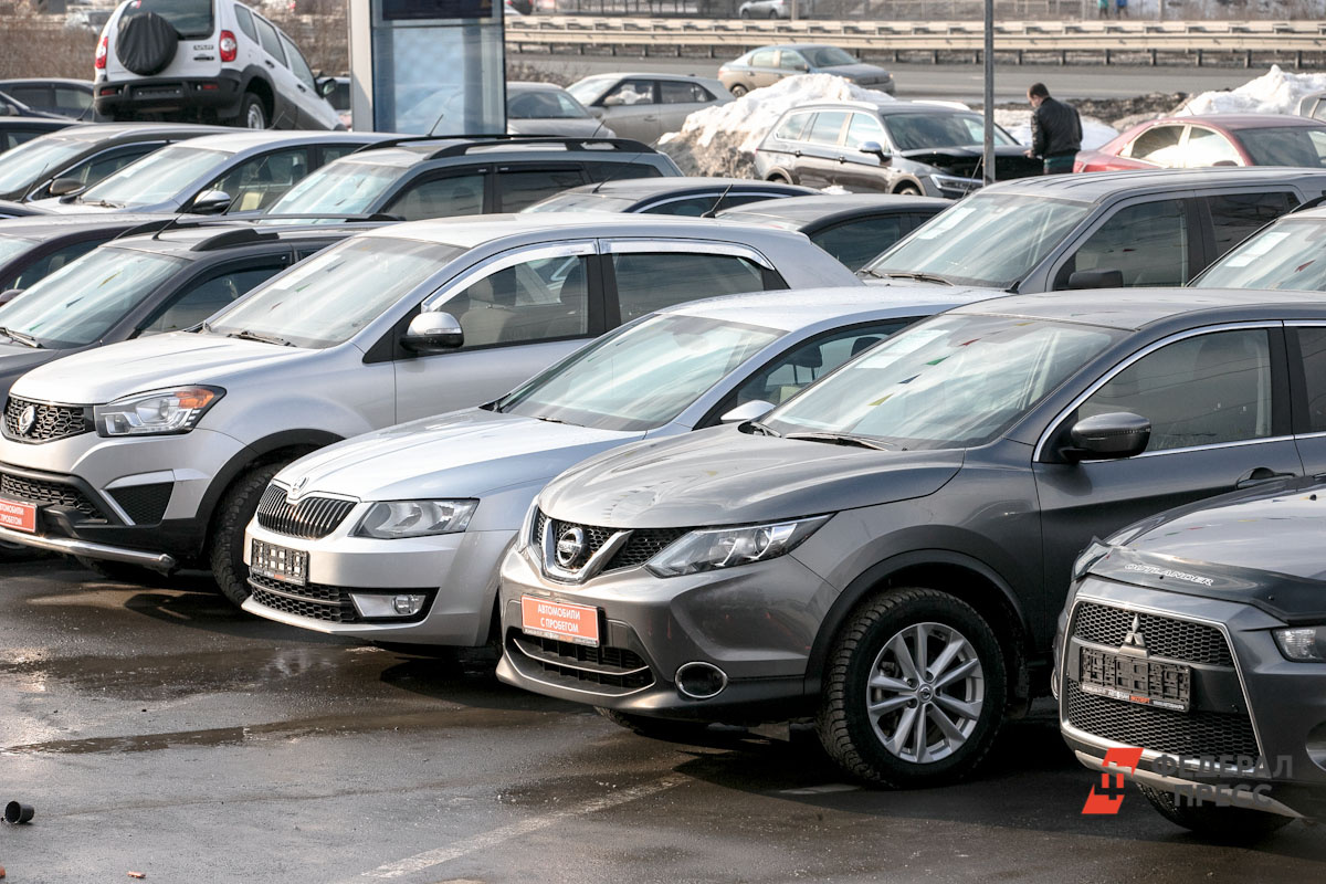 За первый квартал 2025 года ввоз новых автомобилей в России сократился на 66 %.  Фото: Фото: ФедералПресс / Евгений Поторочин