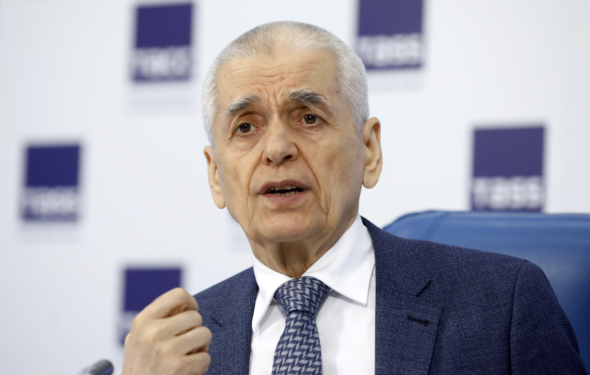    Заместитель президента Российской академии образования, академик РАН Геннадий Онищенко  Михаил Почуев/ТАСС