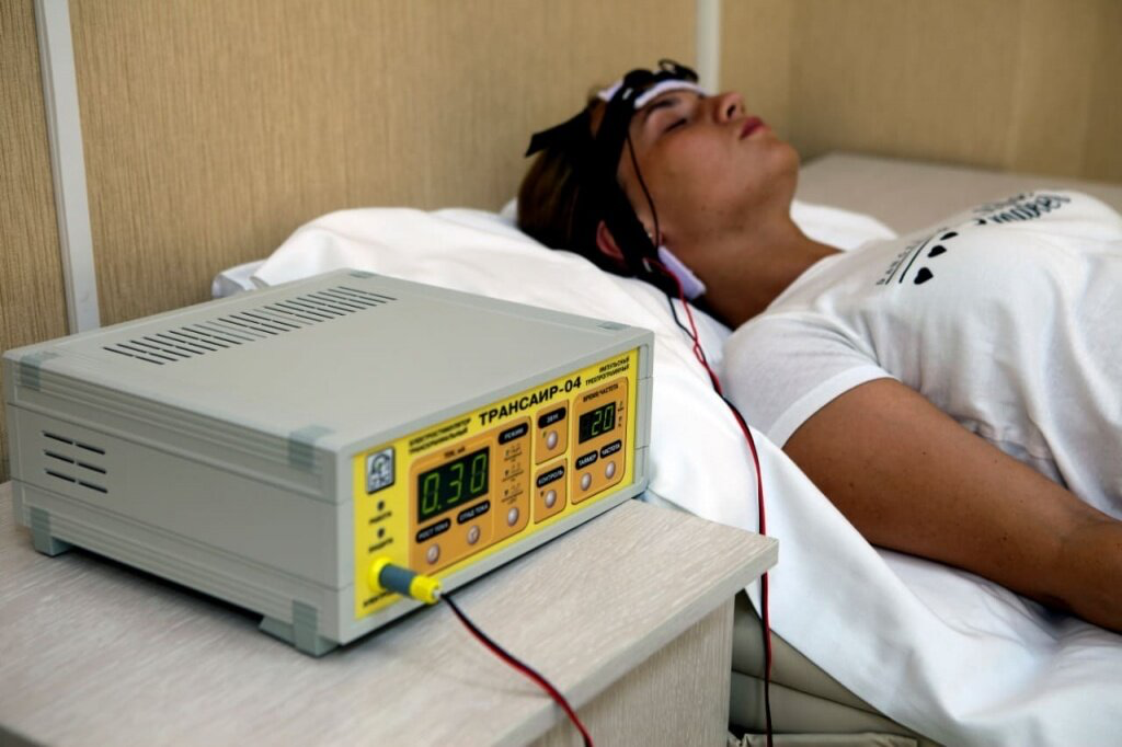 Процедура «Электросон». Фото из интернета. 