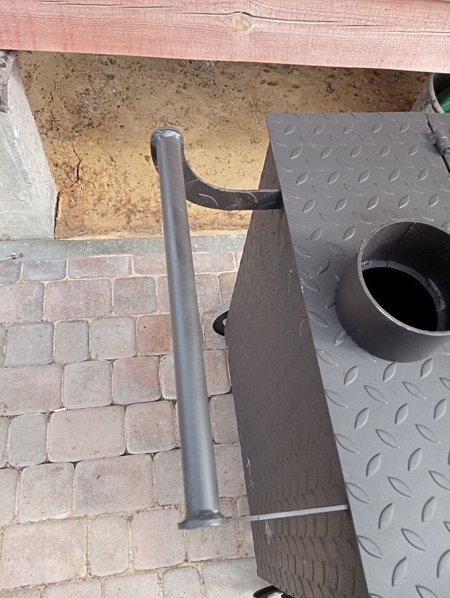 Ручка для перемещения печи