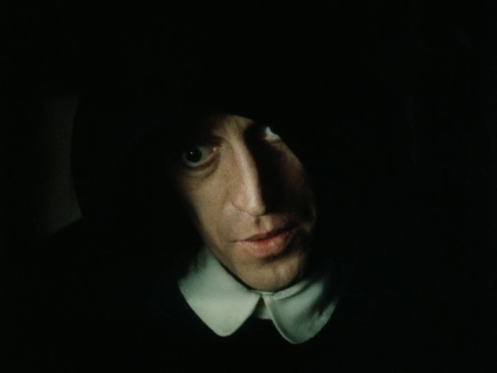 Кадр из фильма "Узник замка Иф" (1988)