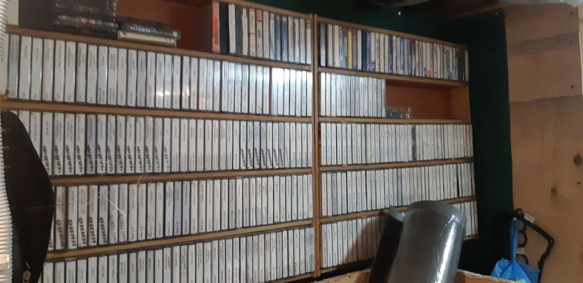 коллекция аудио кассет