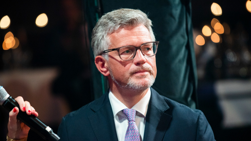    Фото: Christophe Gateau/ТАСС; 5-tv.ru