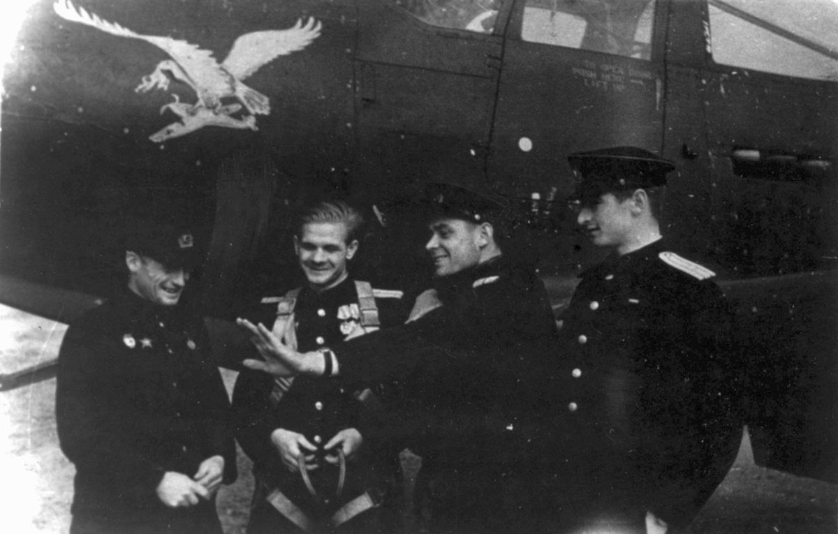 "Кобра" из состава 2 гиап, на которой летал выдающийся ас Диденко Николай Матвеевич. 