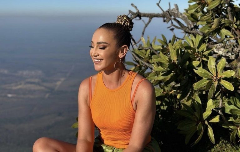    Фото: @buzova86 Камилла Булгакова