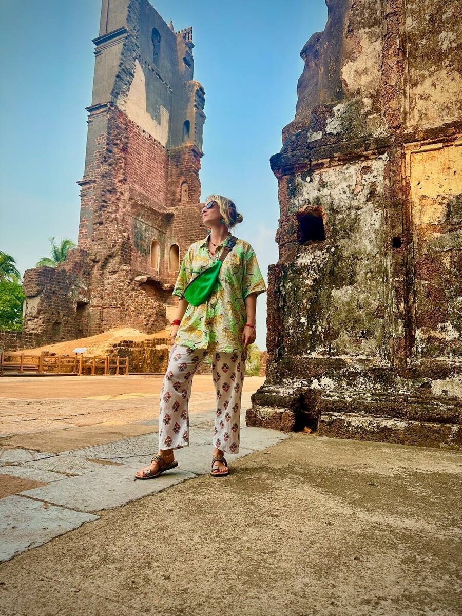 Я на руинах церкви Св. Августина в Старом Гоа