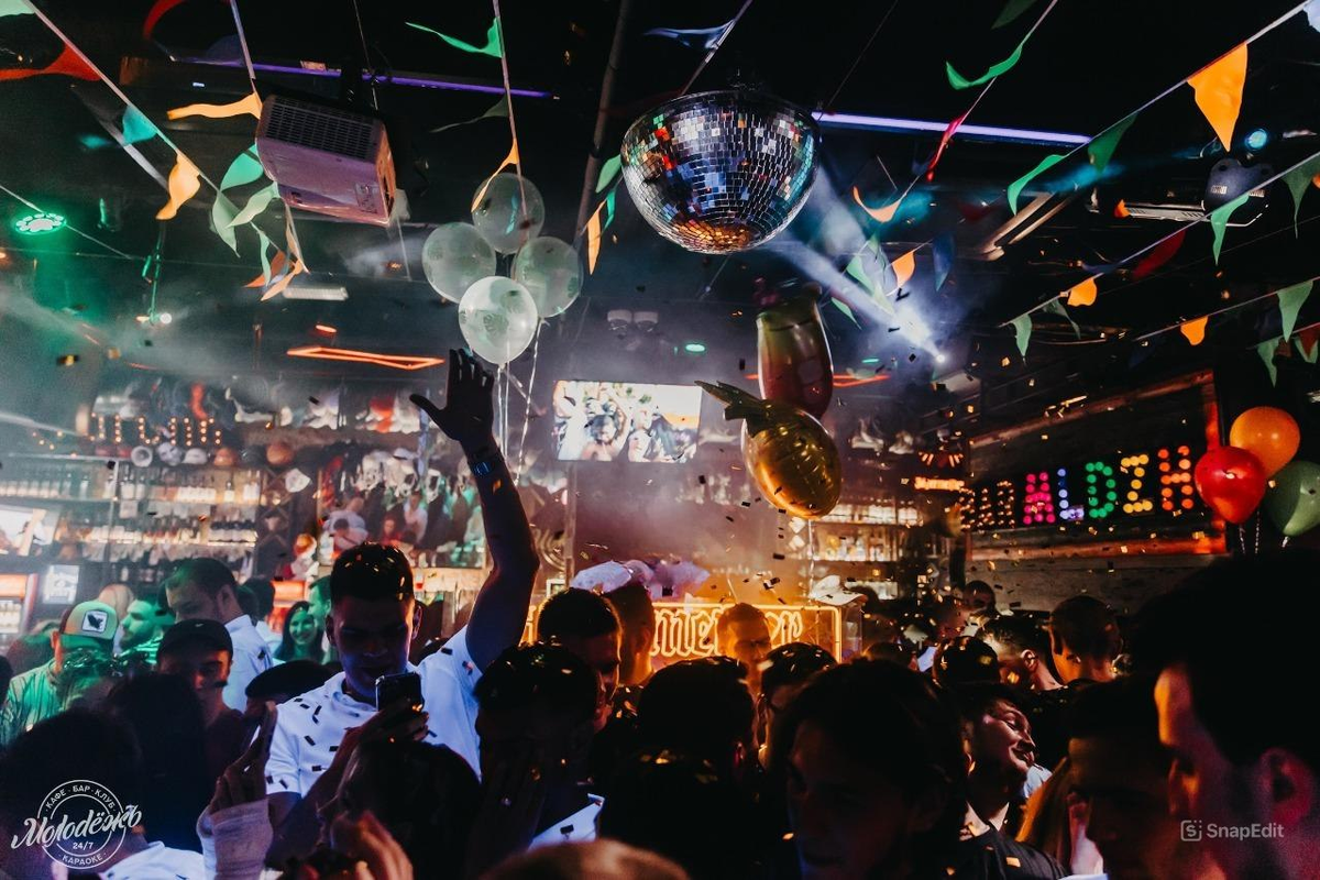 Вечеринки с DJ до утра